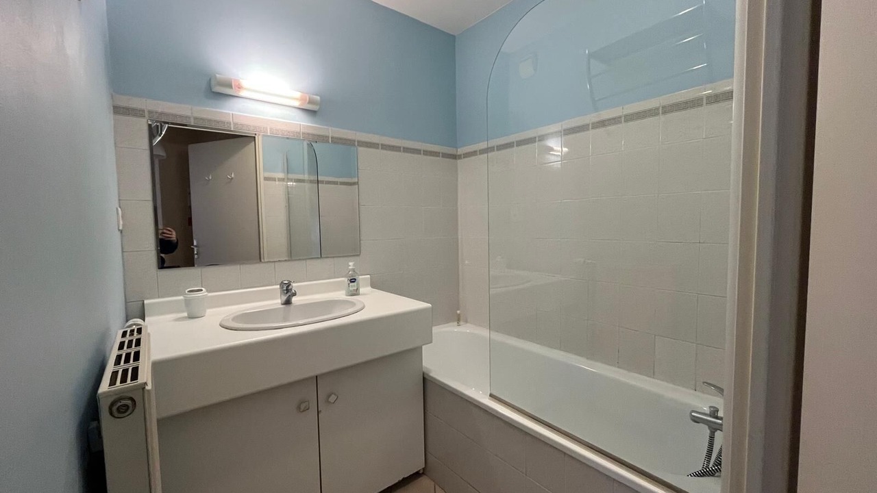 Photo of Bathroom in Villette - Maisons Neuves