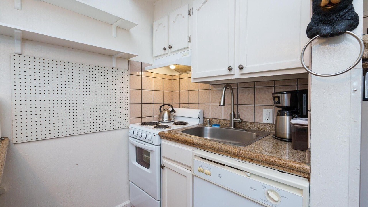 Photo of Kitchen in Yosemite West