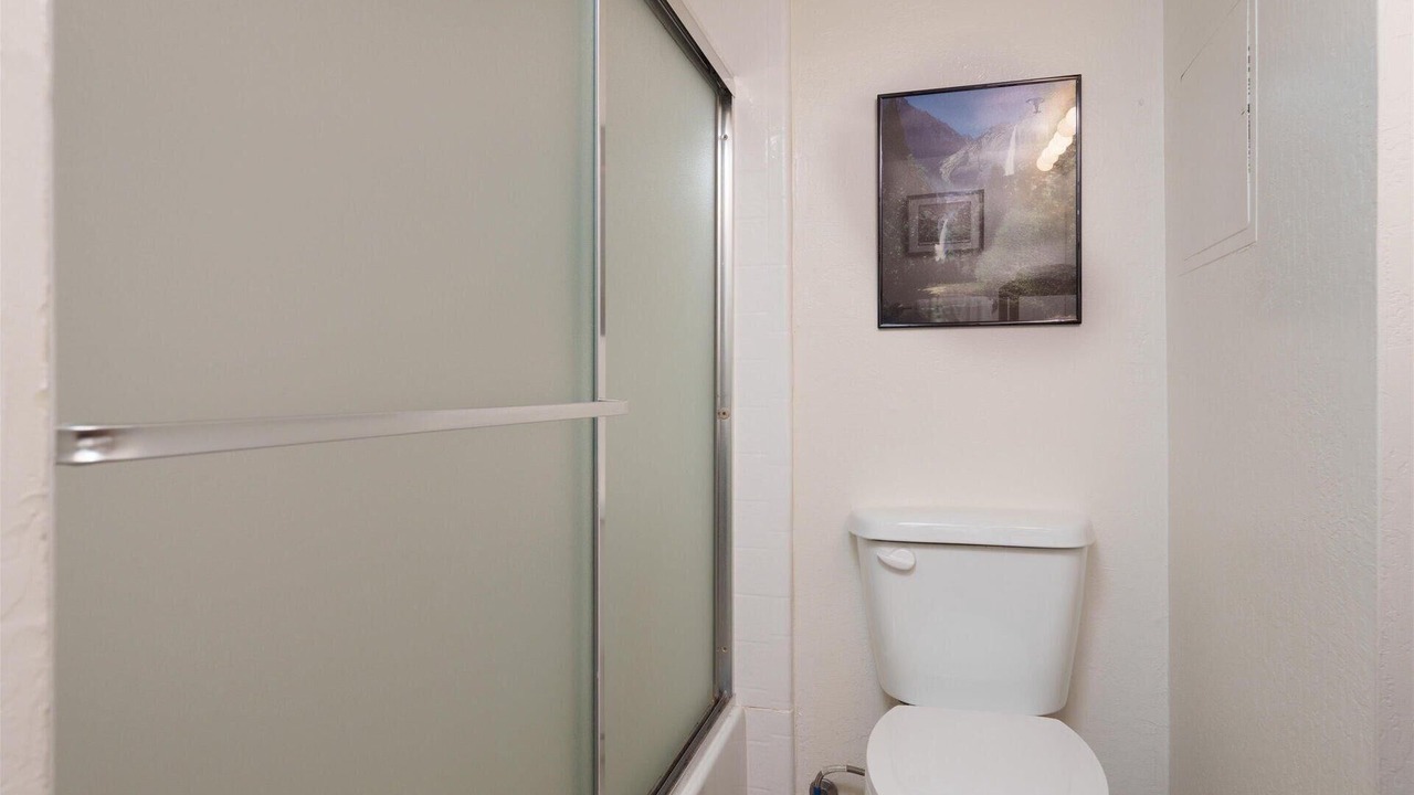 Photo of Bathroom in Yosemite West