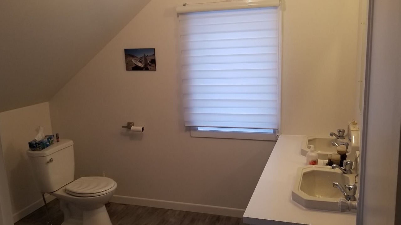 Photo of Bathroom in La Cale-a-Will