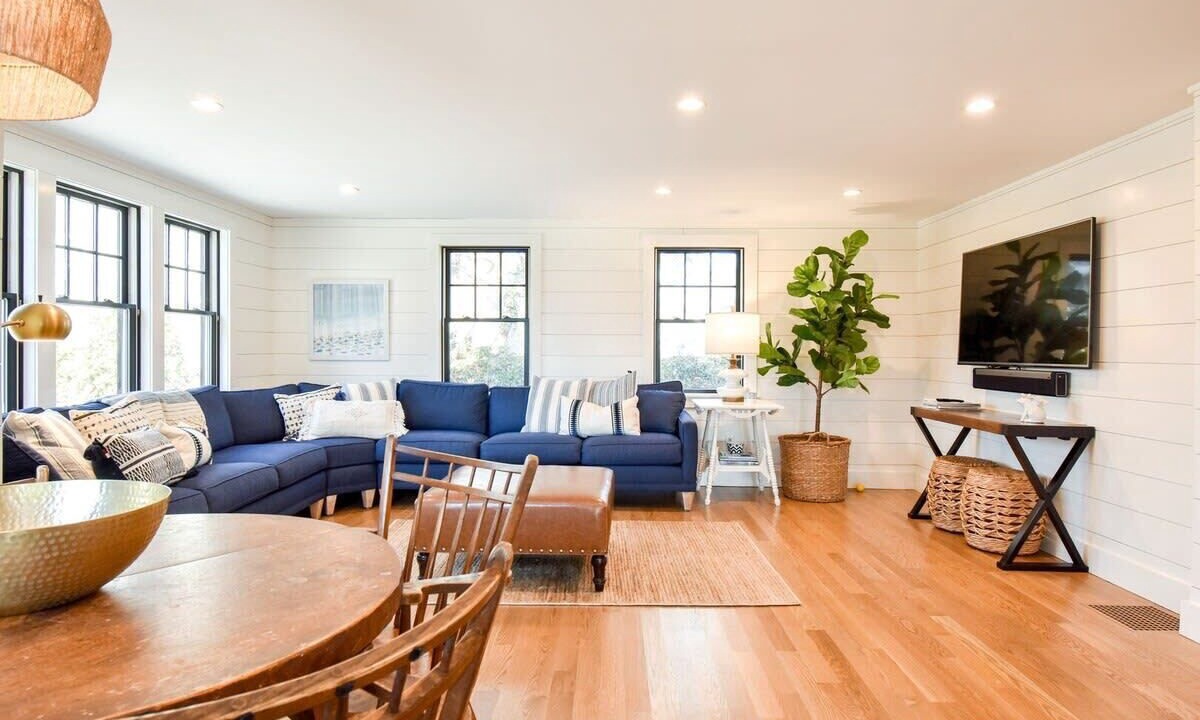 Photo of Livingroom in Harwich Port