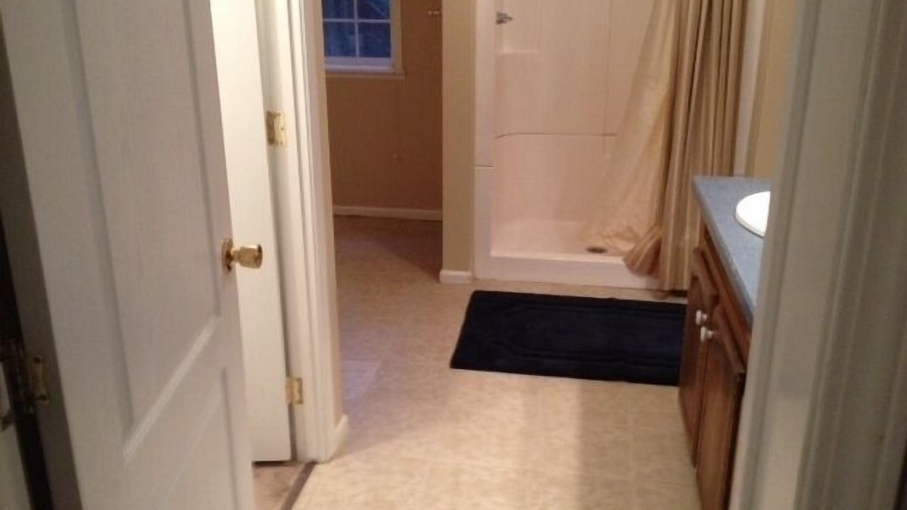 Photo of Bathroom in Town of Webb