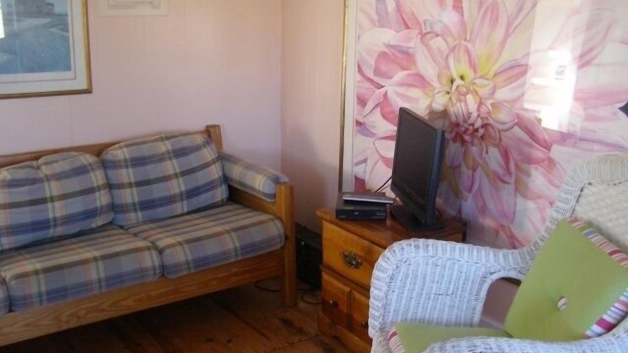Photo of Livingroom in Truro