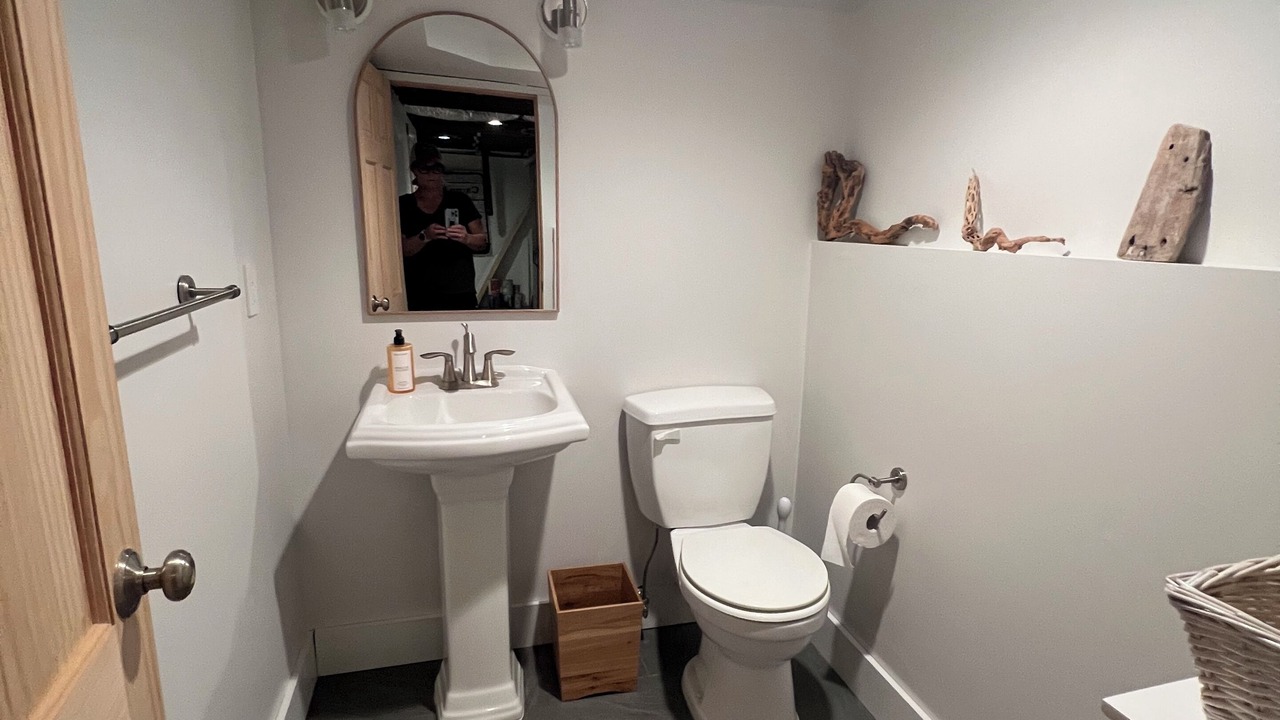 Photo of Bathroom in Mamakating Park Historic District