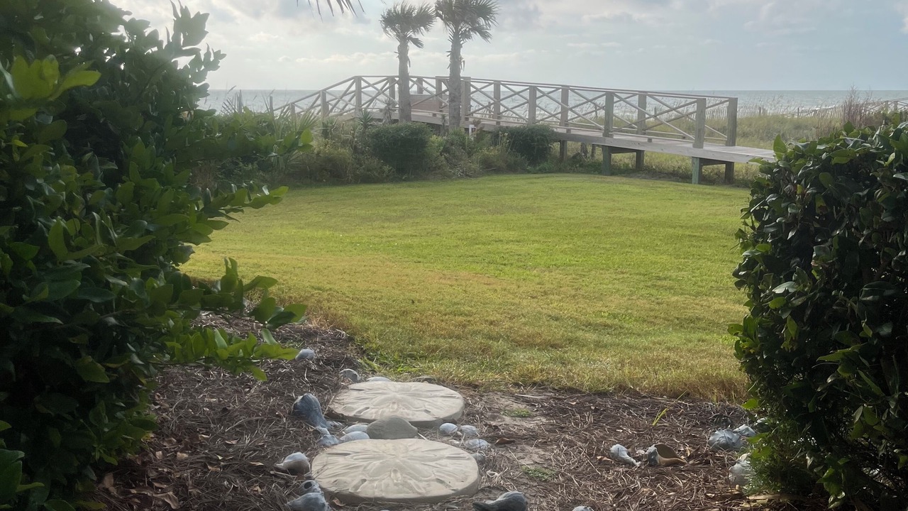 Photo of Outdoor in Debordieu Colony
