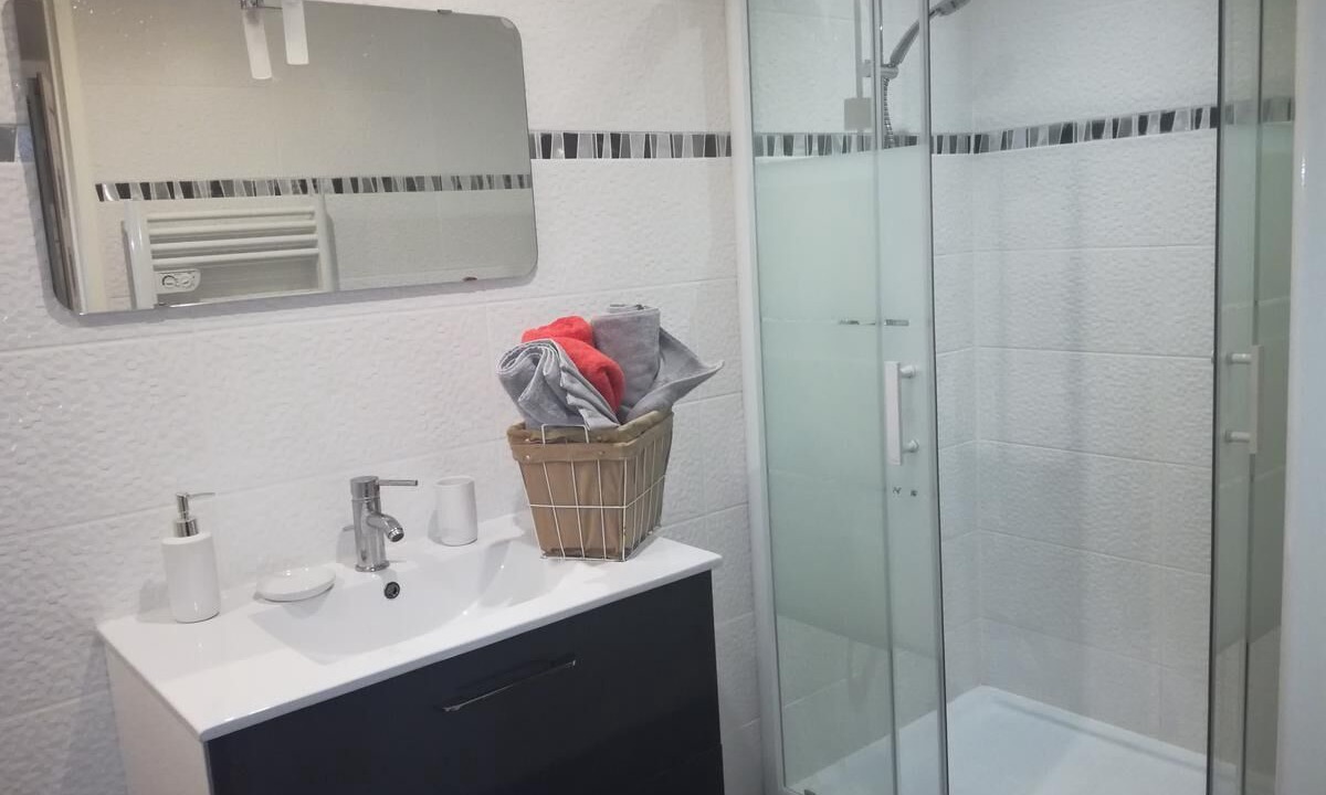 Photo of Bathroom in Frejus