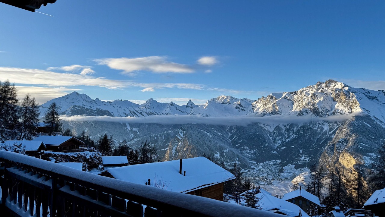 Photo of Outdoor in Saint-Pierre-de-Clages