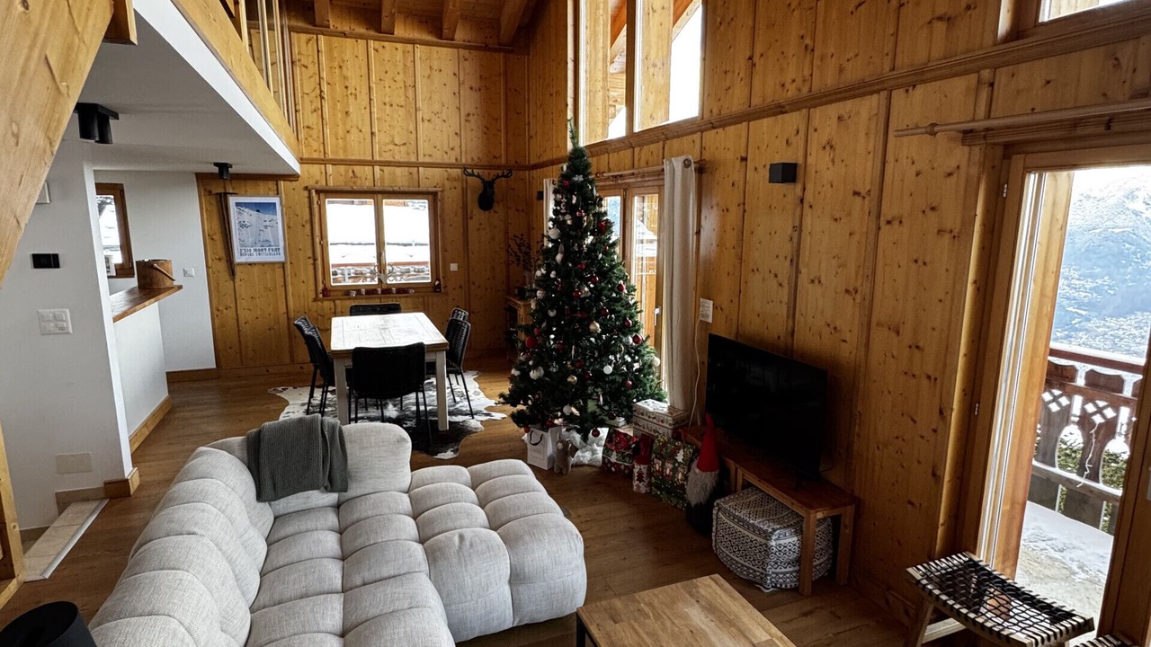 Photo of Livingroom in Saint-Pierre-de-Clages