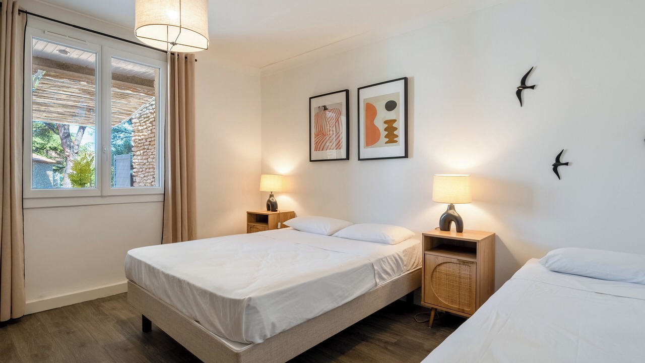 Photo of Bedroom in L'Isle-sur-la-Sorgue