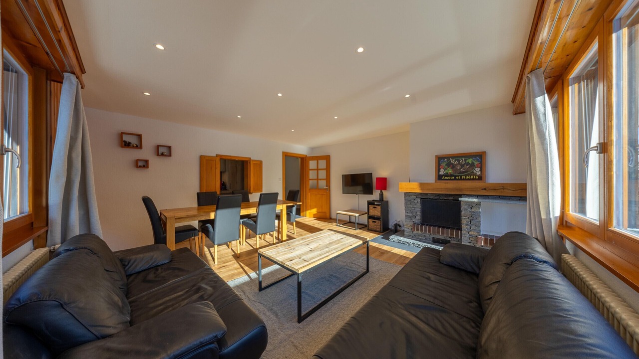 Photo of Livingroom in Saint-Pierre-de-Clages