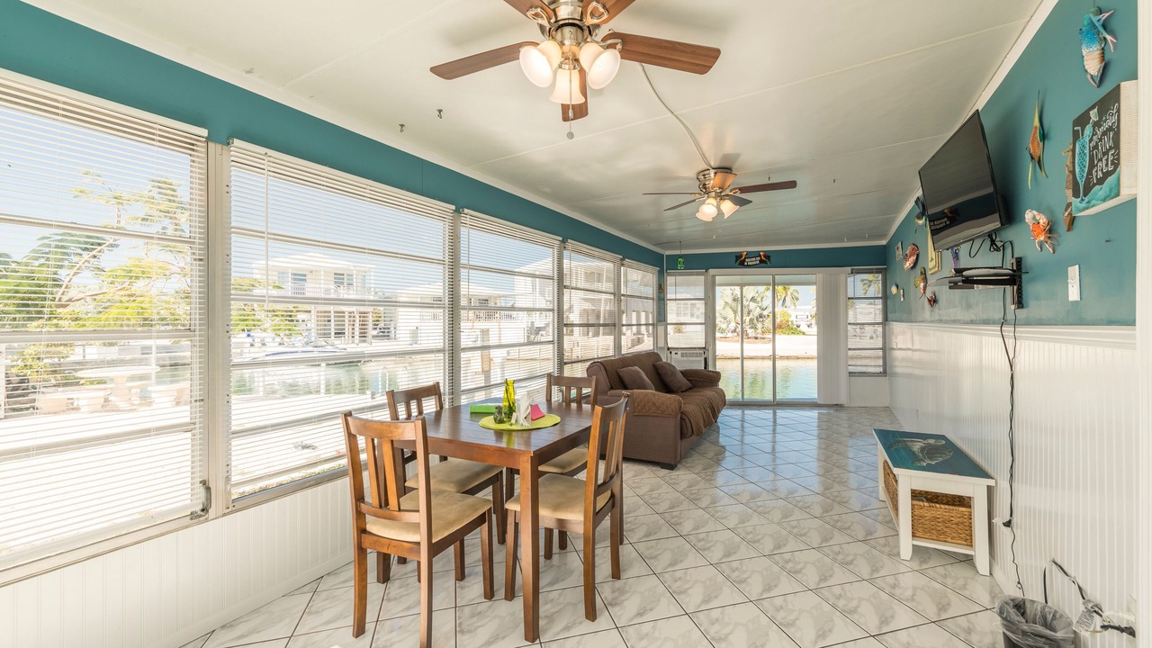 Photo of Livingroom in Cudjoe Key