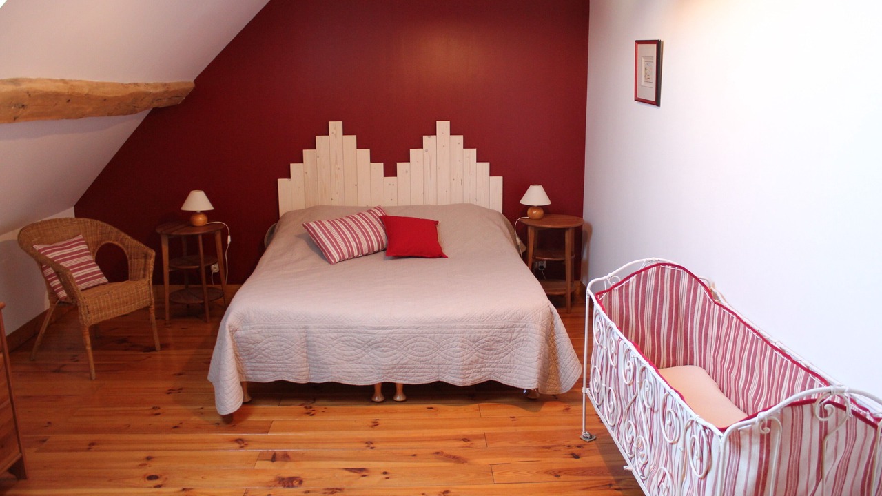 Photo of Bedroom in Ocquerre