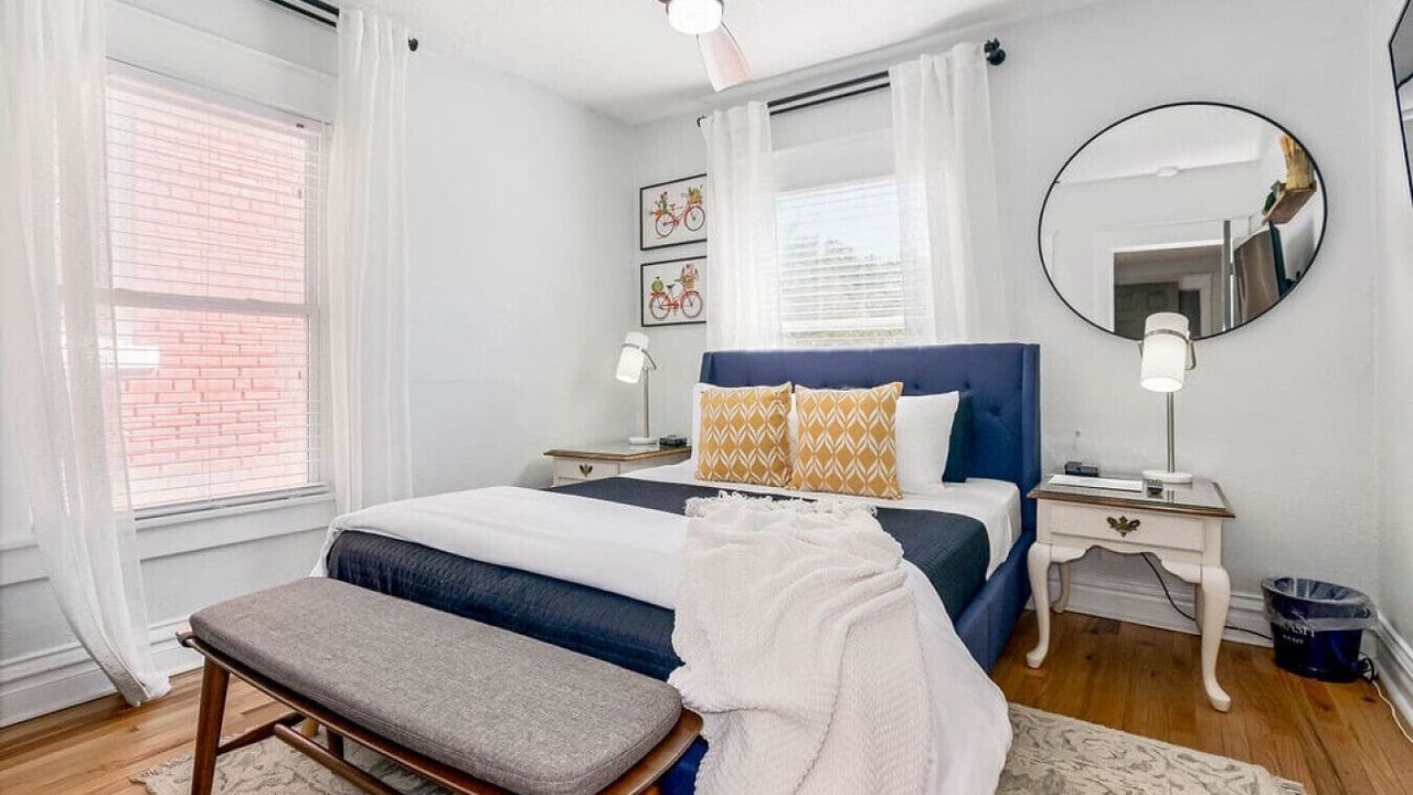 Photo of Bedroom in South Hyde Park