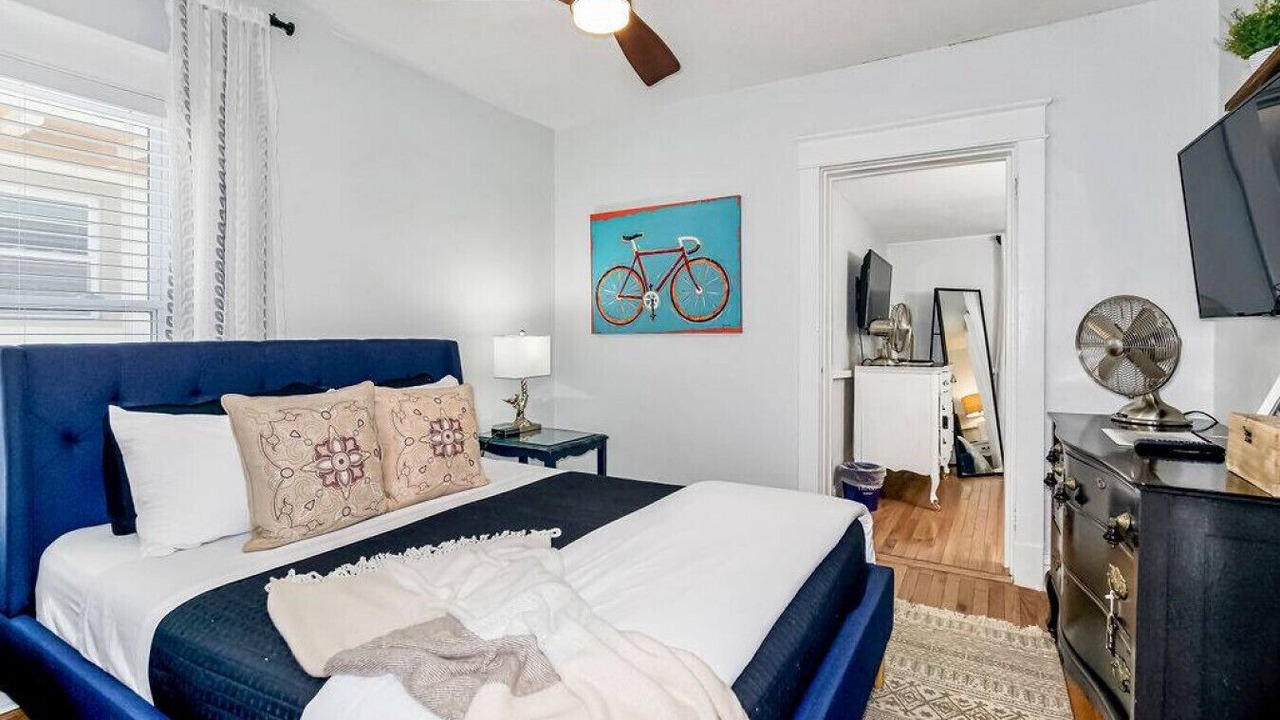 Photo of Bedroom in South Hyde Park