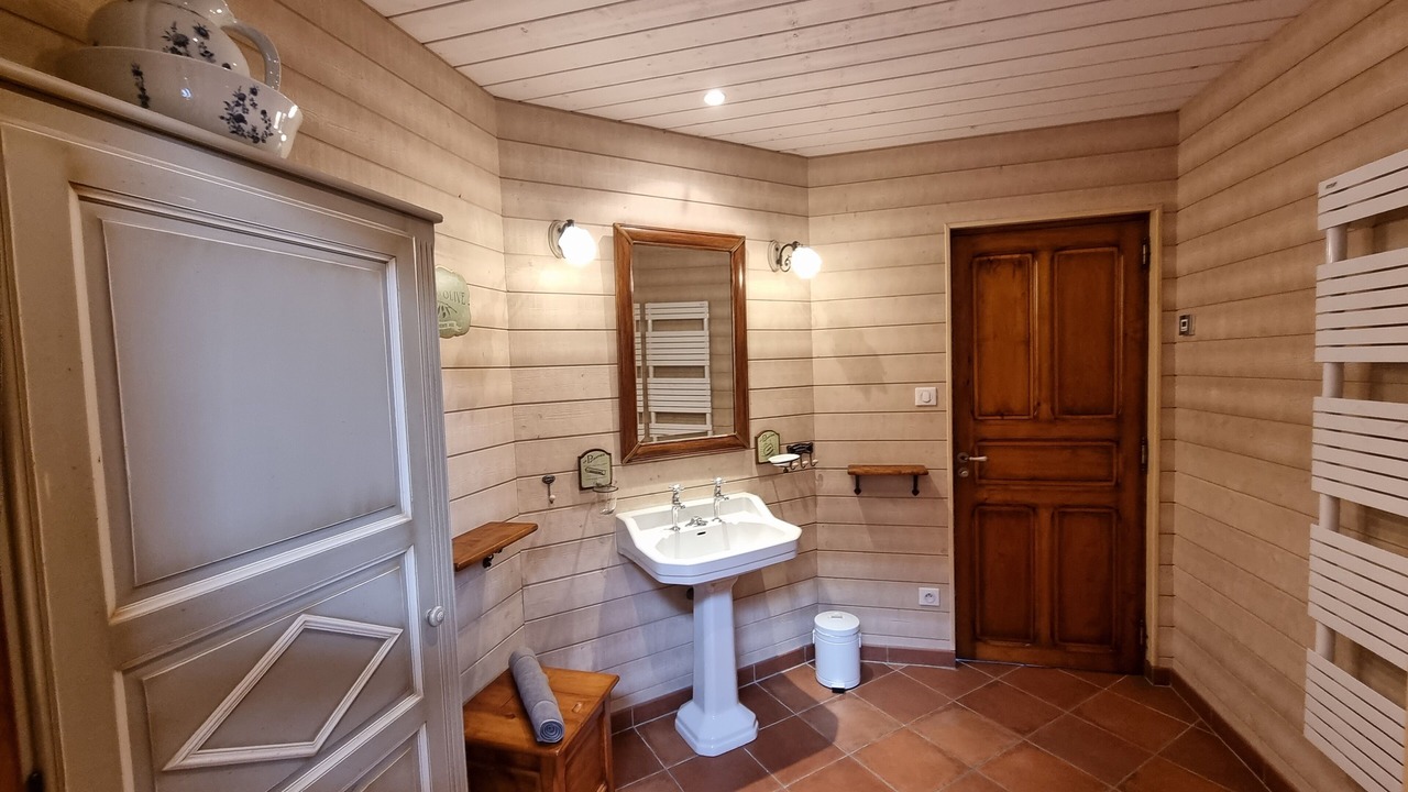 Photo of Bathroom in Pouzauges