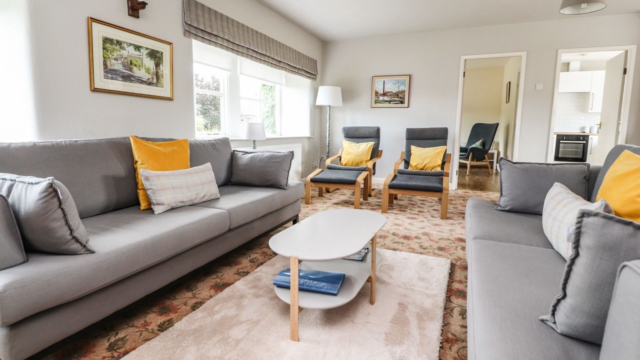 Photo of Livingroom in Carleton