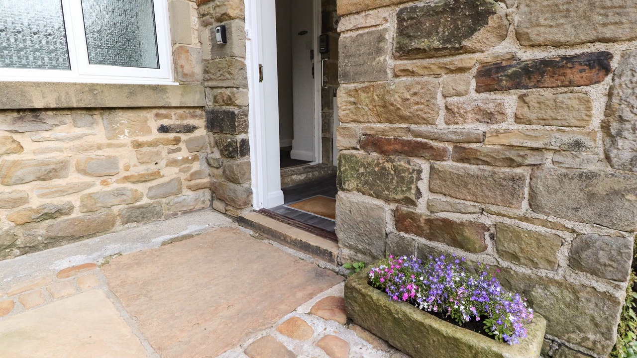 Photo of Outdoor in Carleton