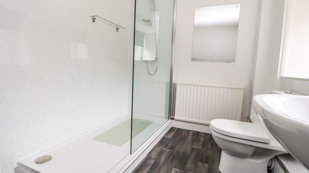 Photo of Bathroom in Carleton