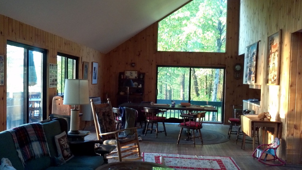 Photo of Livingroom in Ellenburg Center