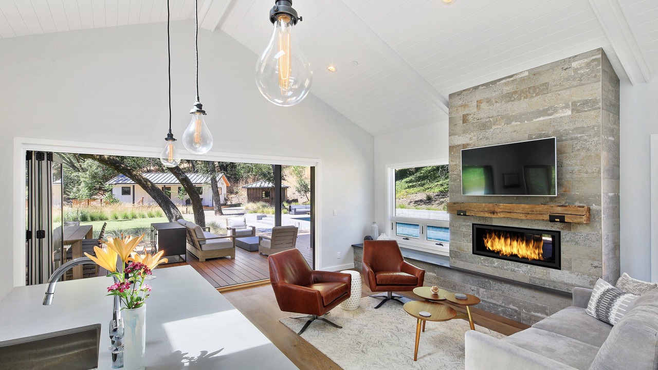 Photo of Livingroom in Glen Ellen