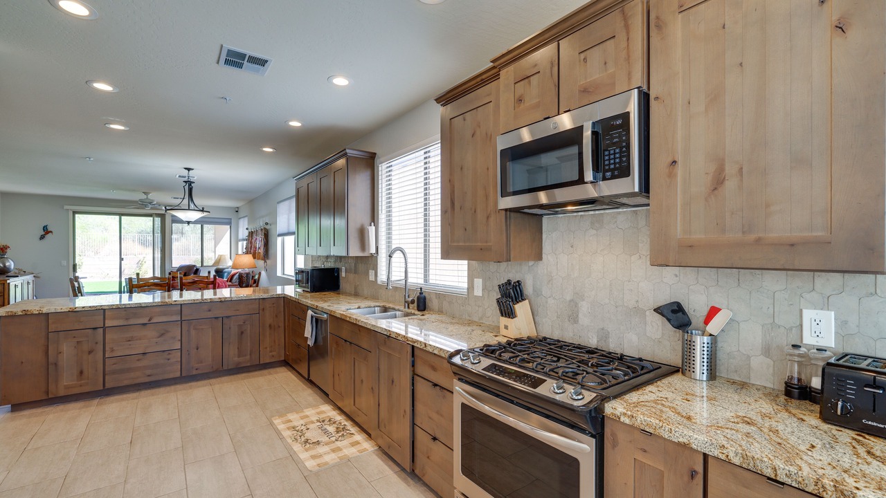 Photo of Kitchen in Pinnacle Reserve One