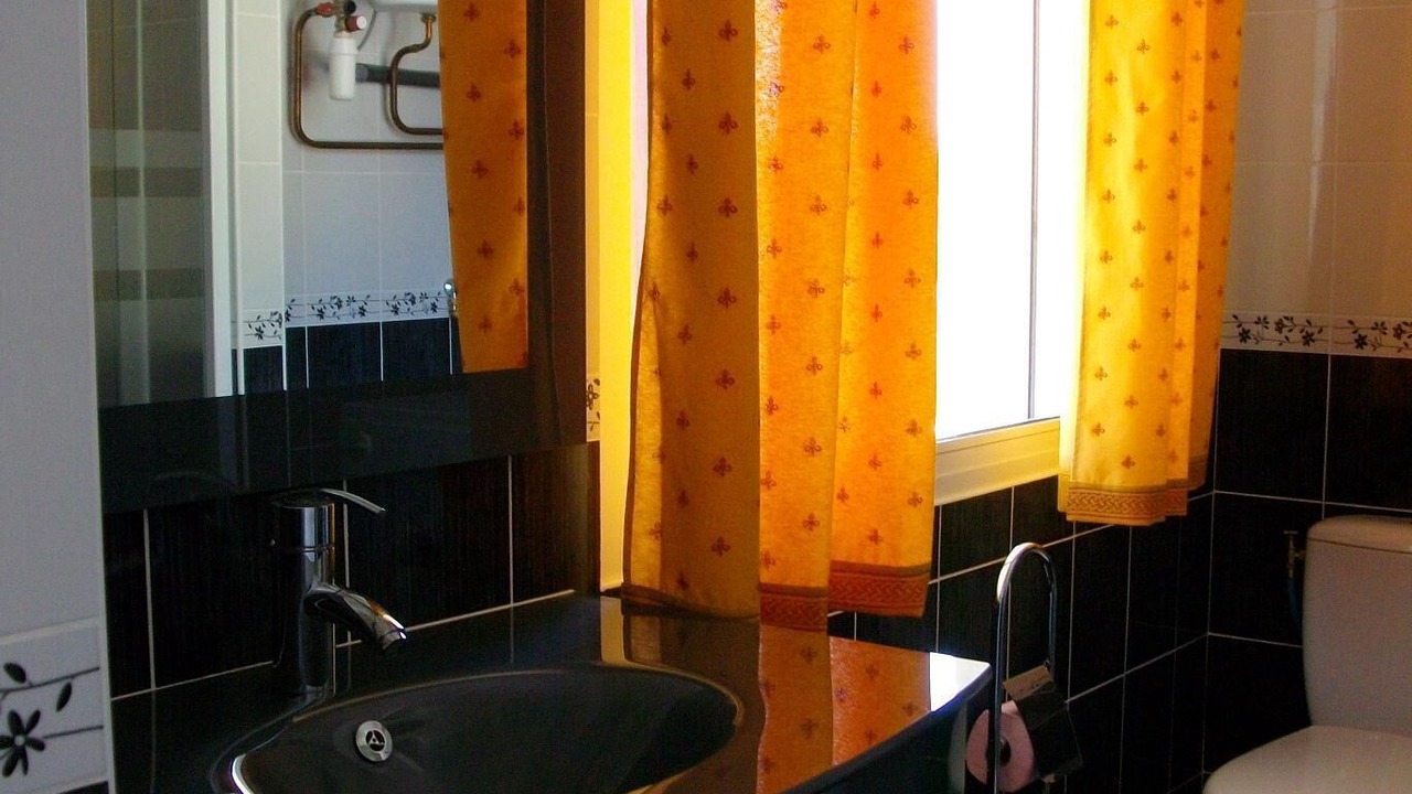 Photo of Bathroom in Vendres