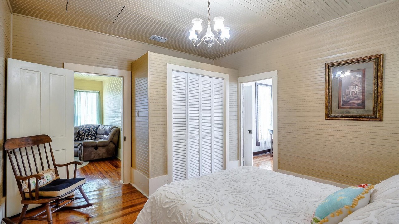 Photo of Bedroom in Lampasas