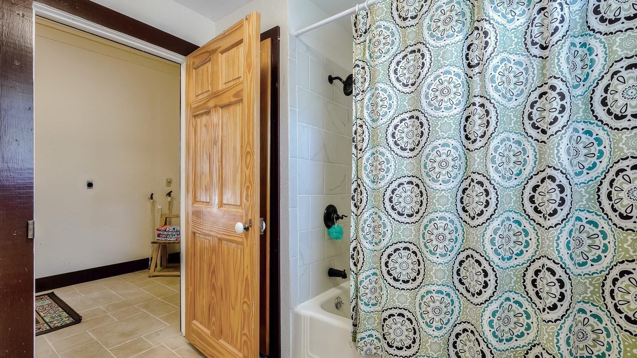 Photo of Bathroom in Lampasas