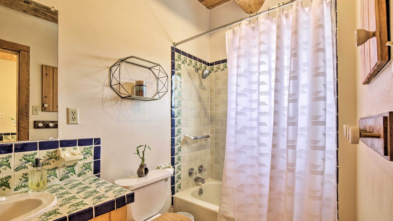 Photo of Bathroom in Eldorado at Santa Fe