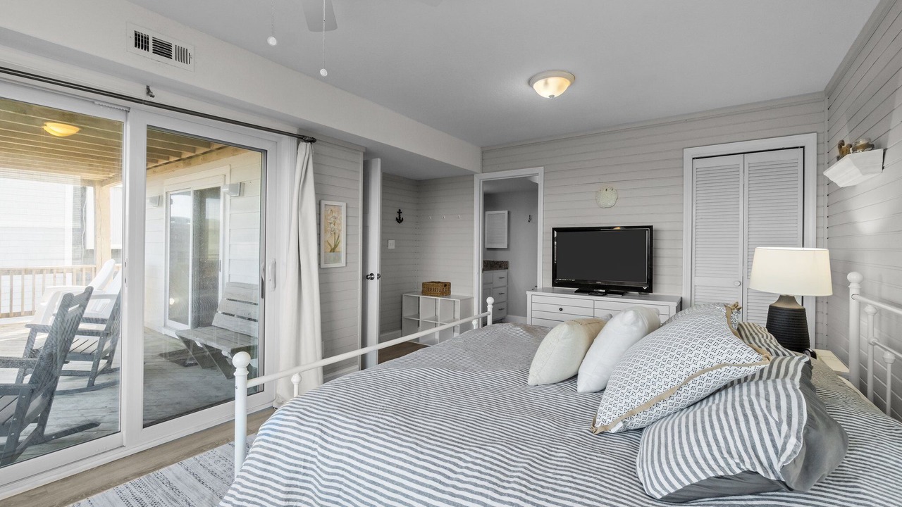 Photo of Bedroom in Ocean Sands