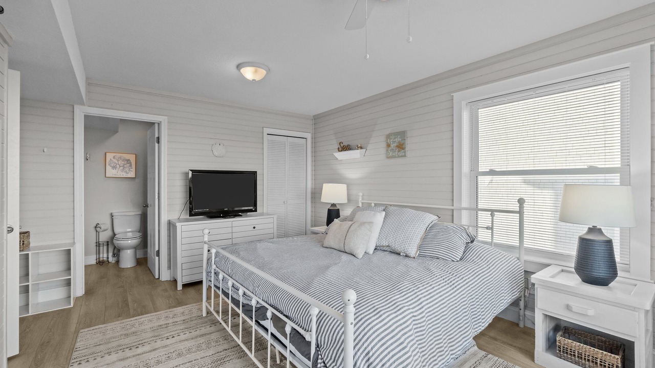 Photo of Bedroom in Ocean Sands