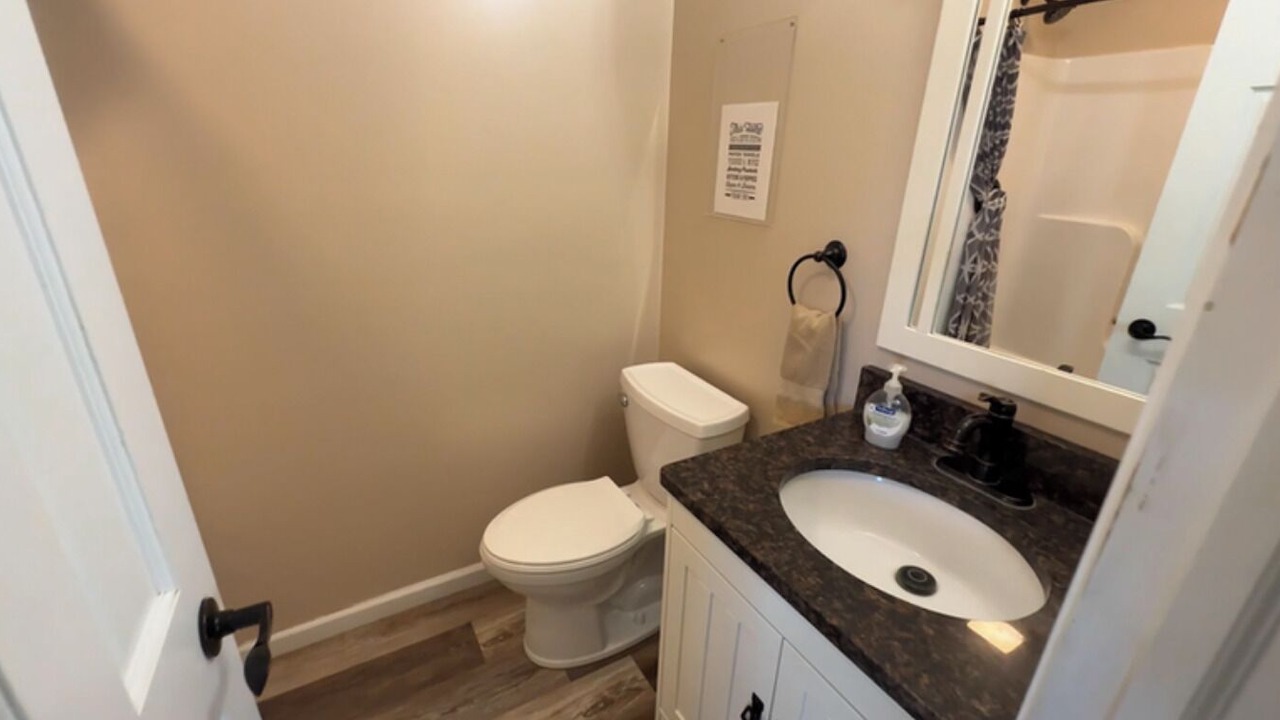 Photo of Bathroom in Attica