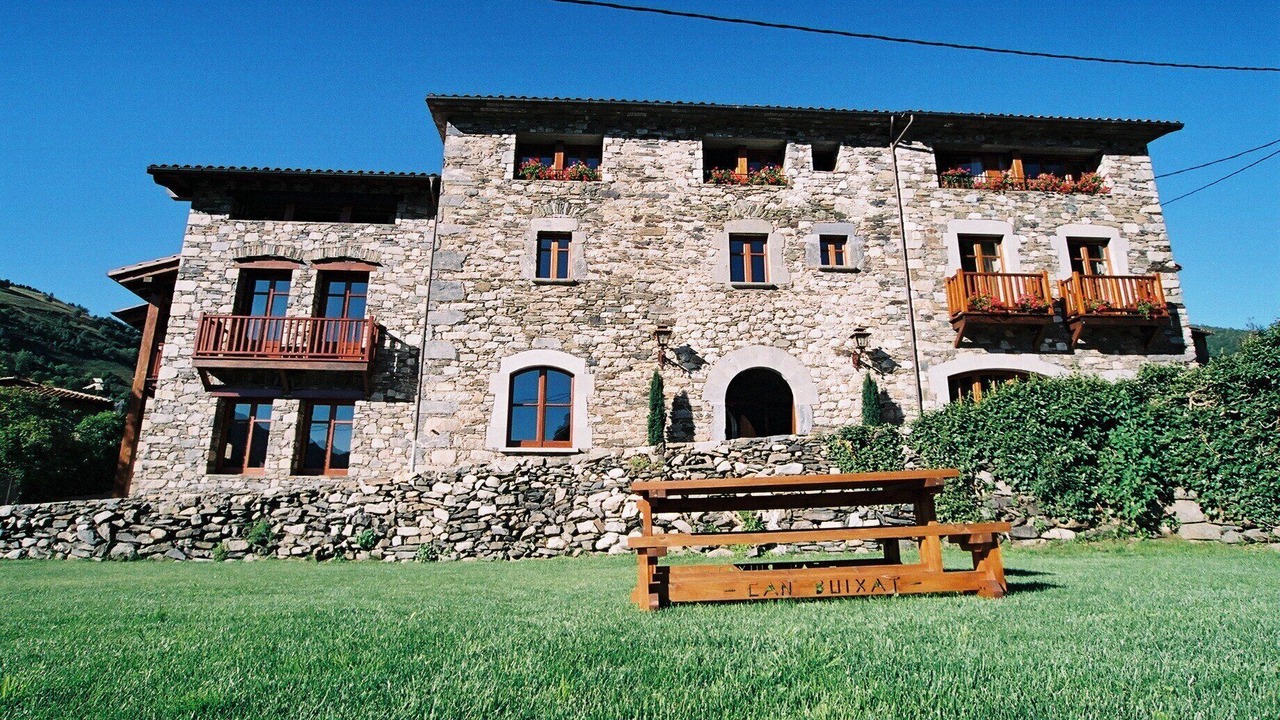 Photo of Outdoor in Setcases