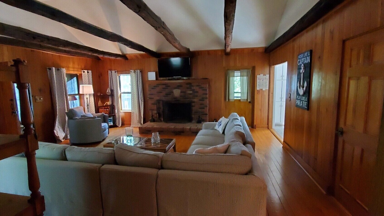 Photo of Livingroom in Hardin