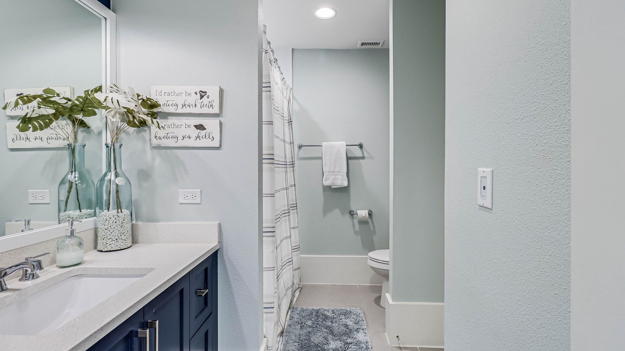 Photo of Bathroom in Cinnamon Shore