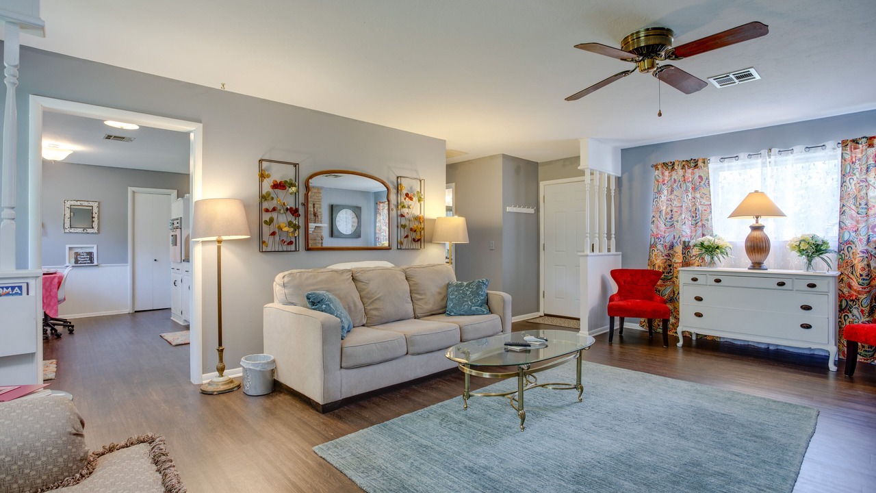 Photo of Livingroom in Norman