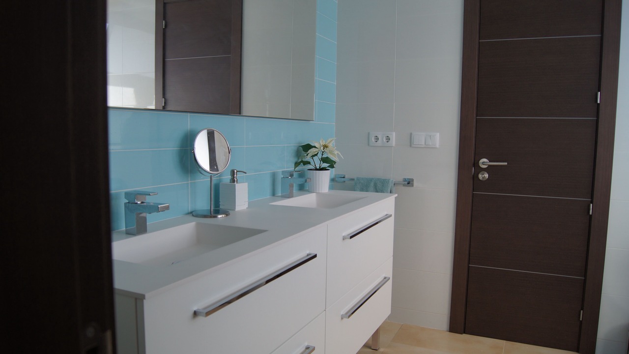 Photo of Bathroom in El Roc de Sant Gaieta