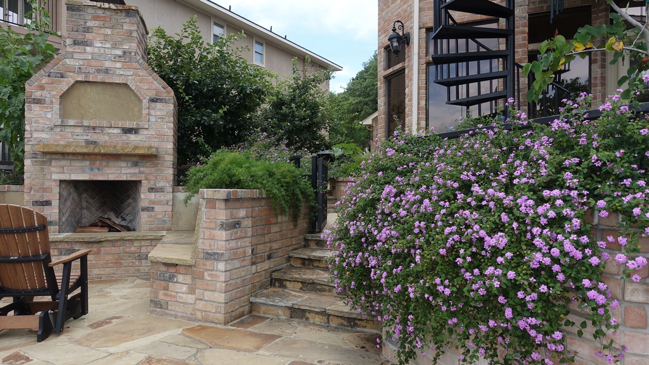 Photo of Patio Balcony in Walden on Lake Conroe
