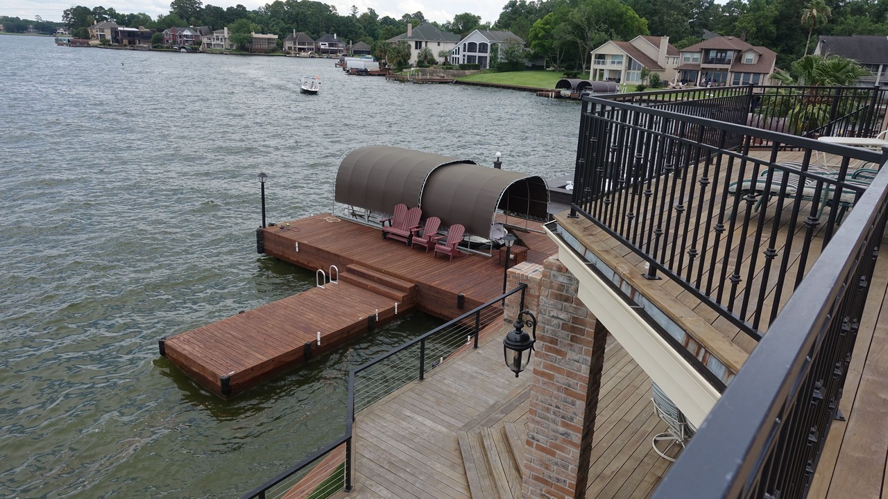 Photo of Patio Balcony in Walden on Lake Conroe