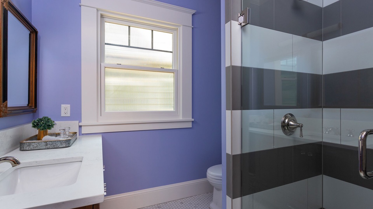 Photo of Bathroom in Sunnyside