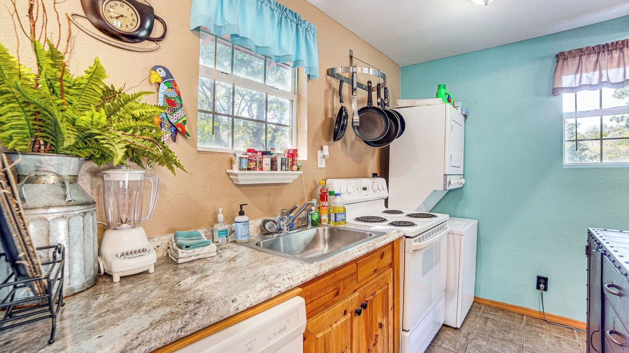 Photo of Kitchen in Pottsboro