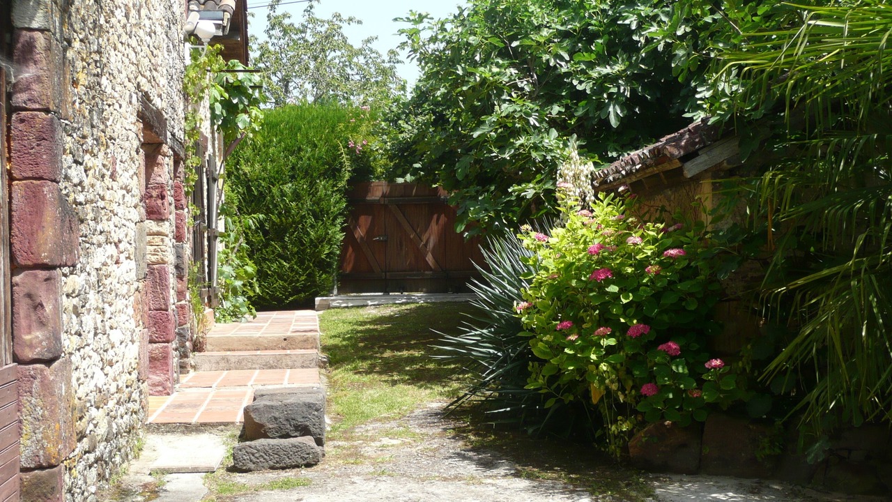 Photo of Outdoor in Grives