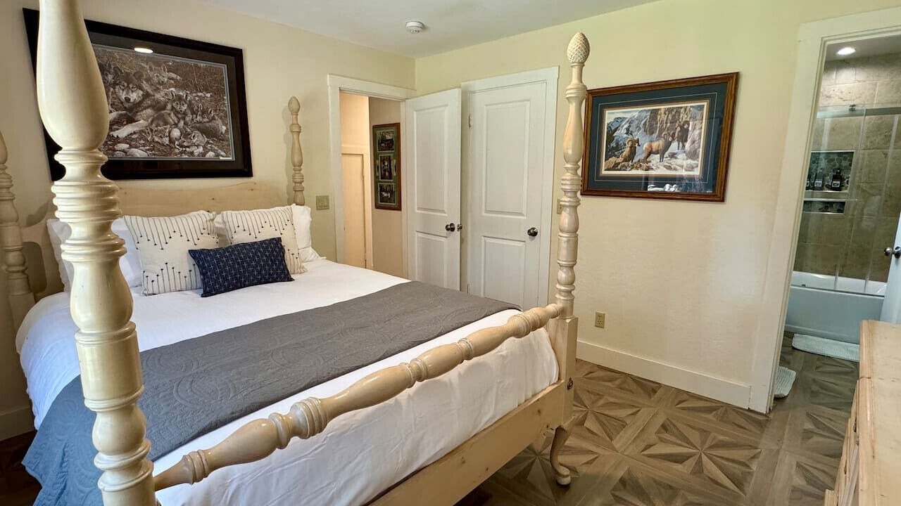 Photo of Bedroom in Zephyr Cove
