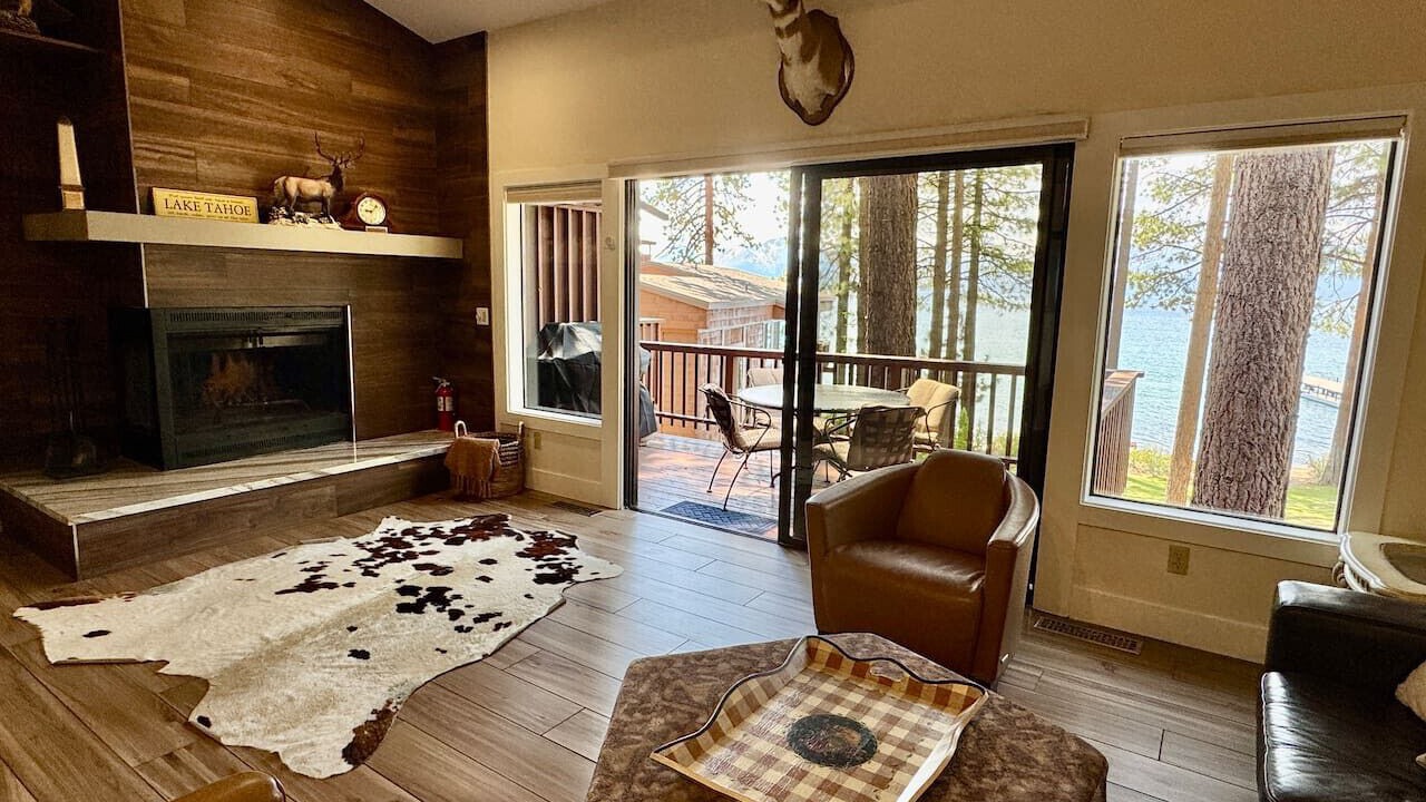 Photo of Livingroom in Zephyr Cove