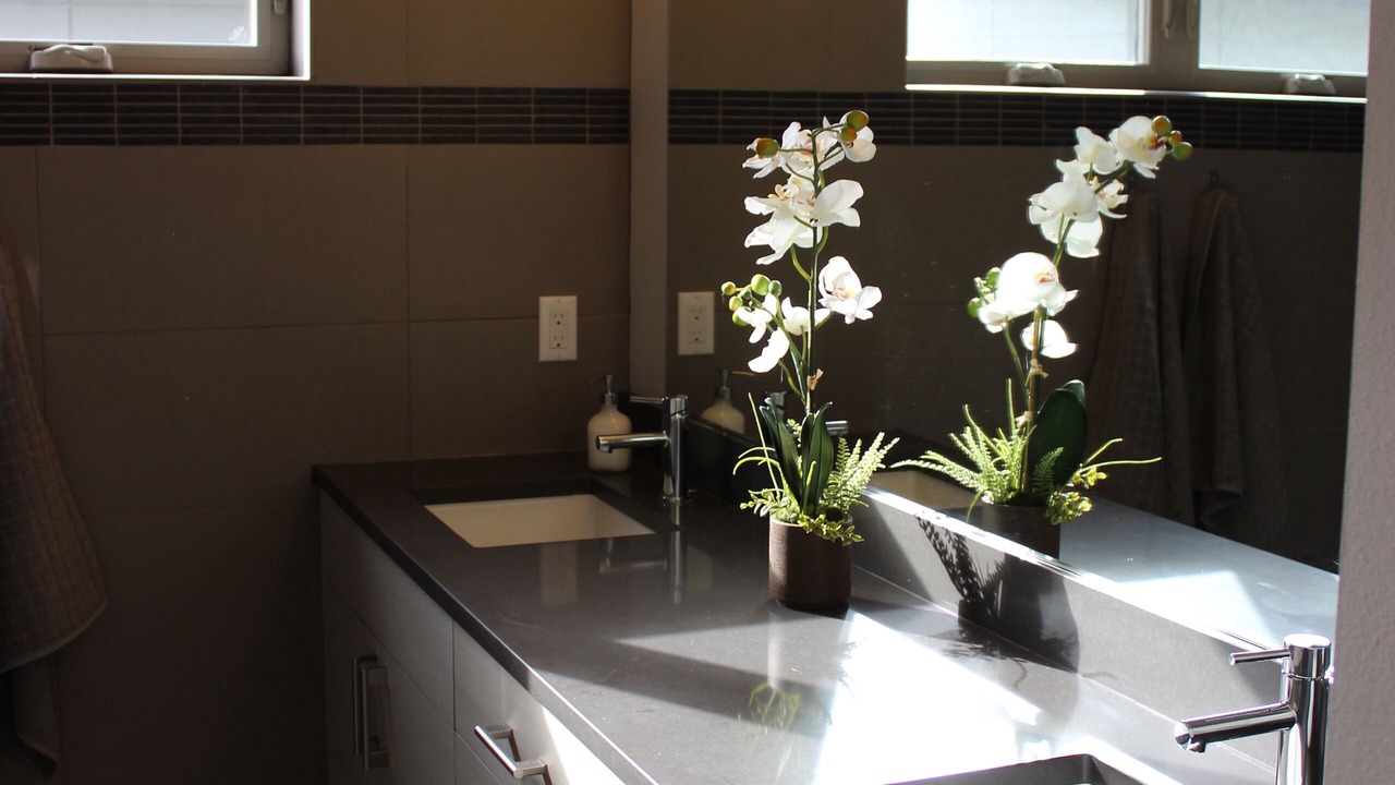 Photo of Bathroom in North Admiral