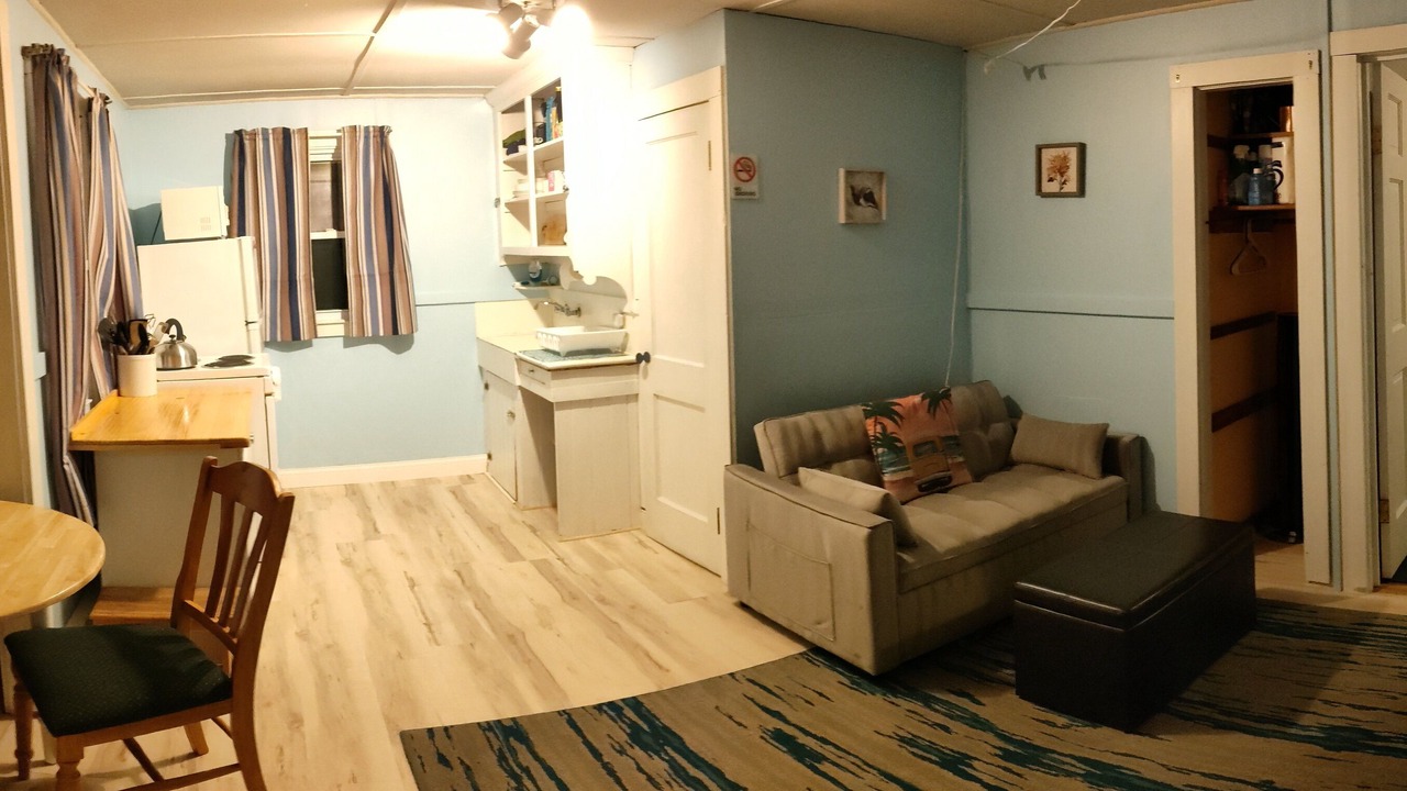 Photo of Livingroom in Hampton