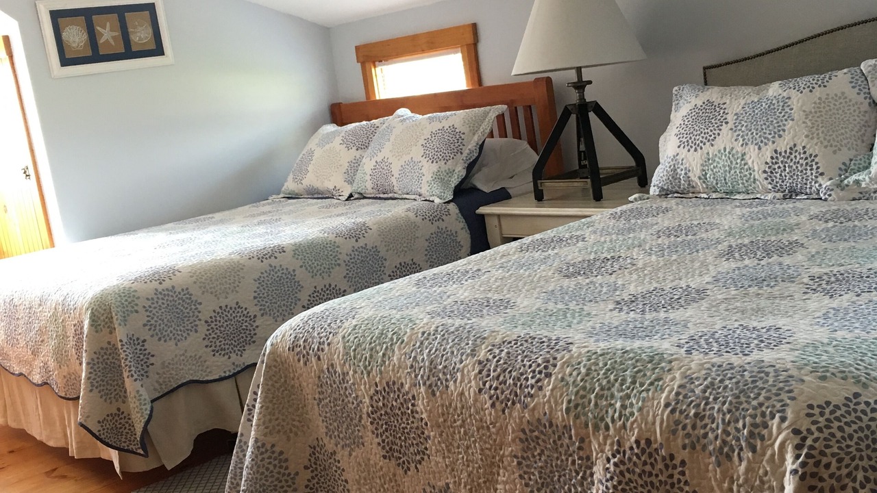 Photo of Bedroom in West of Town