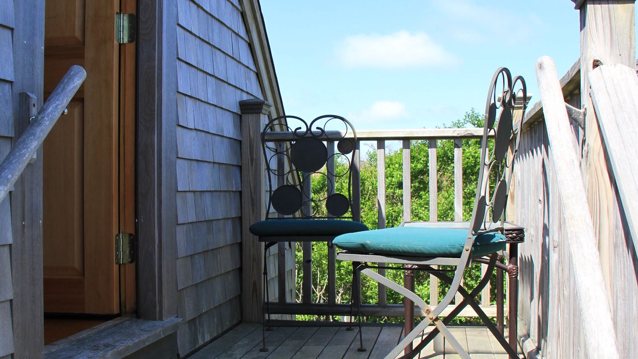 Photo of Patio Balcony in West of Town
