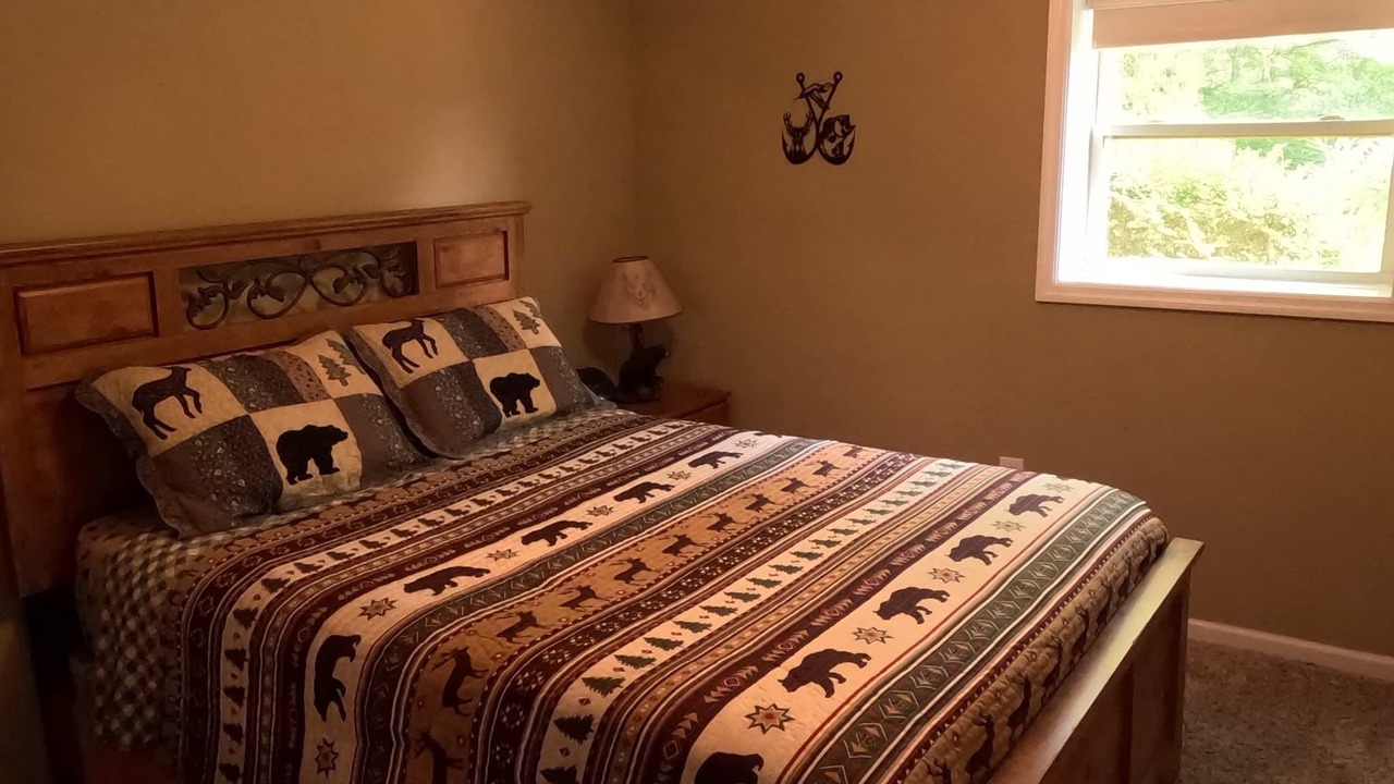Photo of Bedroom in La Follette