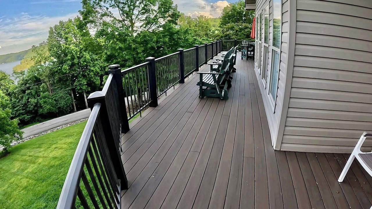 Photo of Patio Balcony in La Follette
